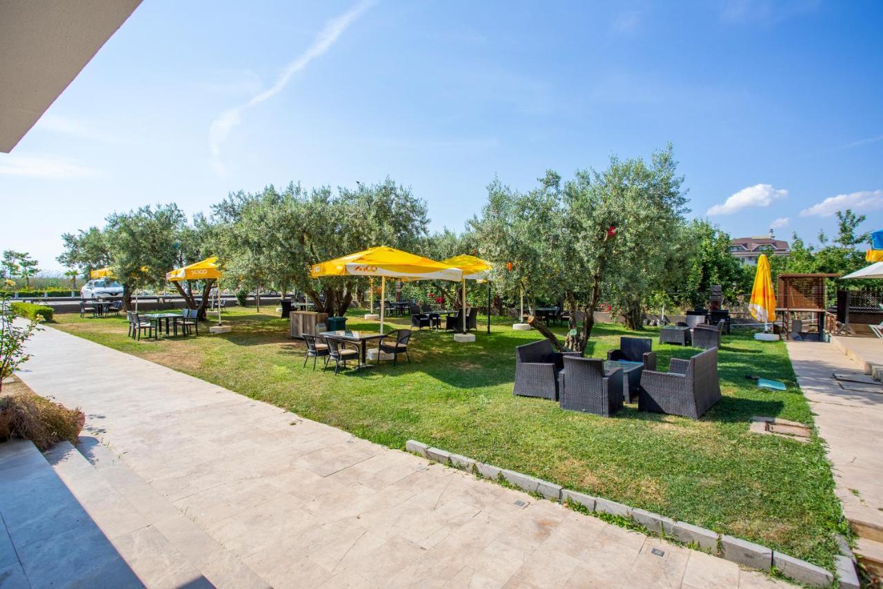 Zeytin Bahcesi Hotel Iznik ภายนอก รูปภาพ