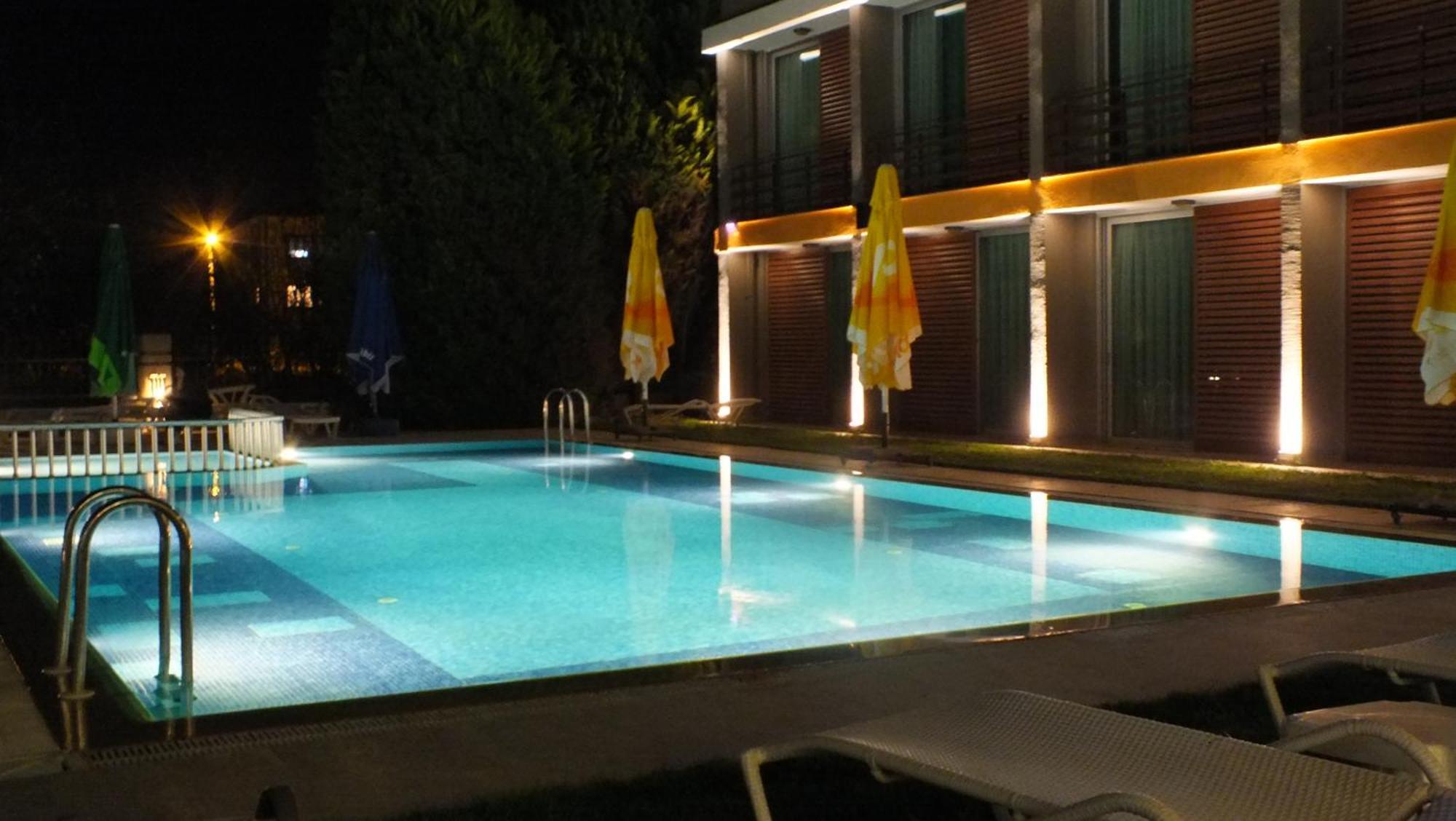 Zeytin Bahcesi Hotel Iznik ภายนอก รูปภาพ